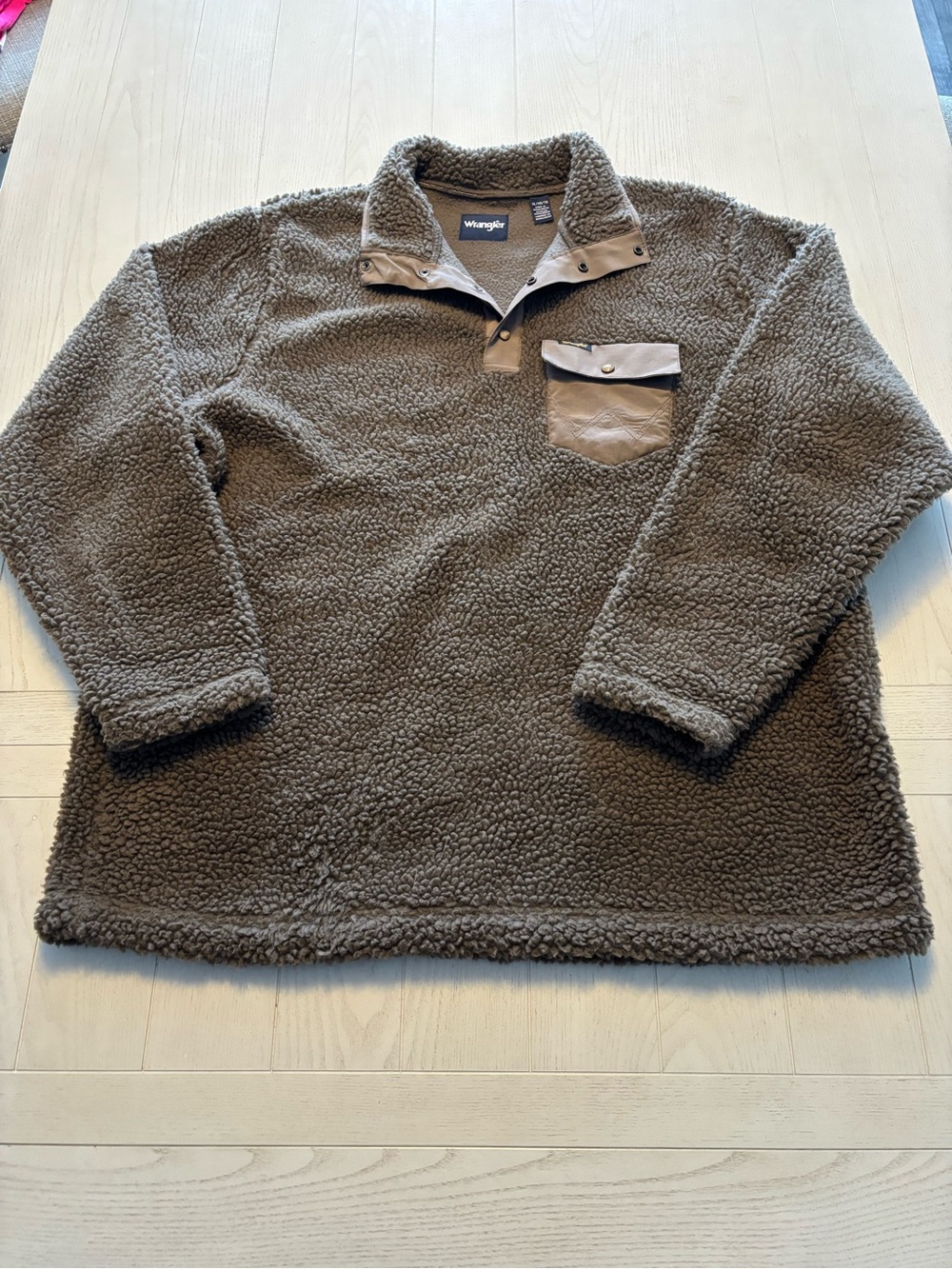 Wrangler XL fleece pullover